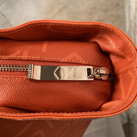 Via Spiga Sport Signature Coated Fabric Tote Bag - Picture 11 of 16